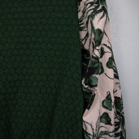 Anthropologie Porridge green textured floral sleeve mixed media sweatshirt-XS - Picture 2 of 4